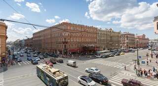 Гостиница Simple Hostel Nevsky Санкт-Петербург Улучшенный двухместный номер с 1 кроватью-9